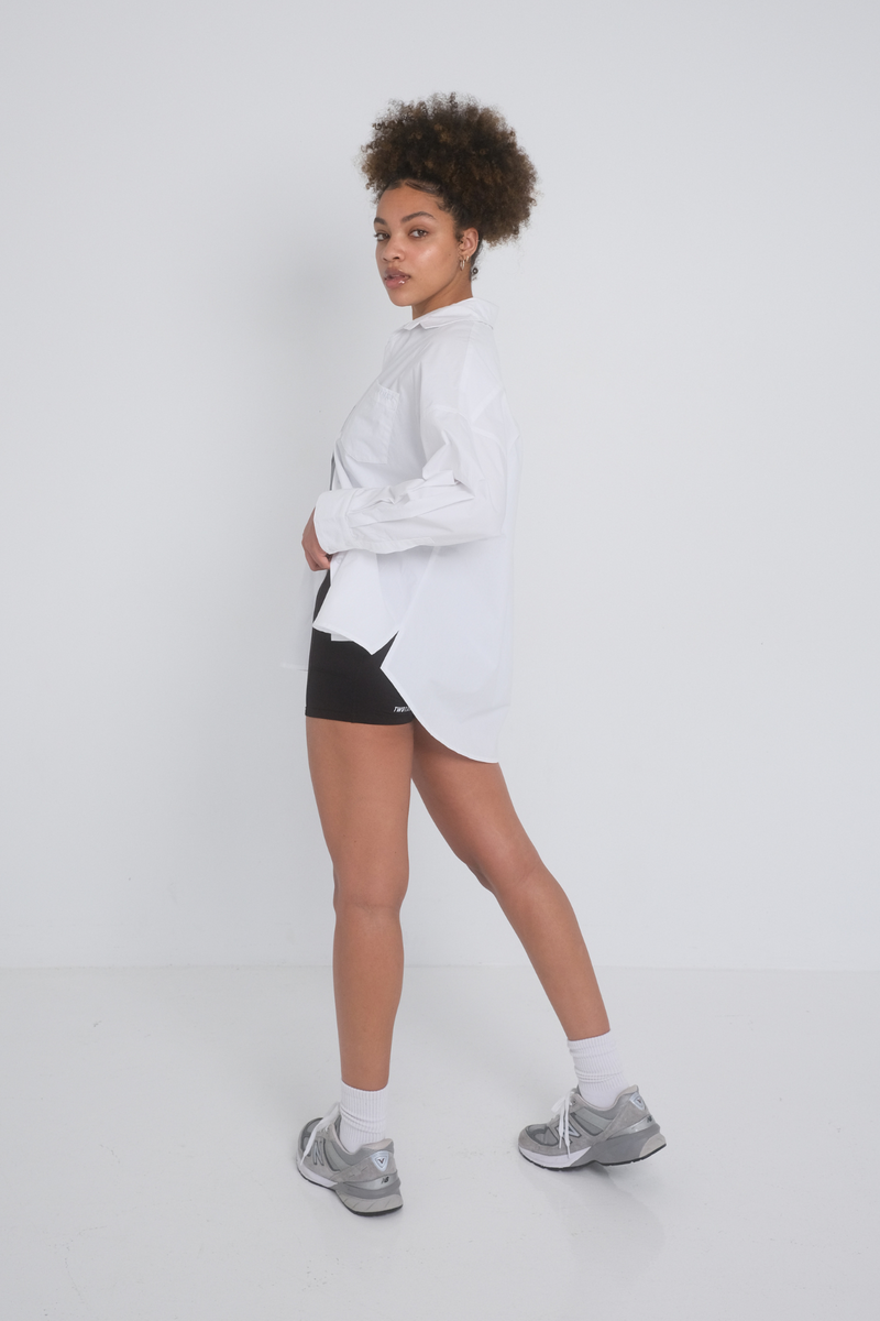 Oversized Buttoned Shirt - White