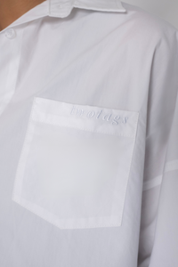 Oversized Buttoned Shirt - White
