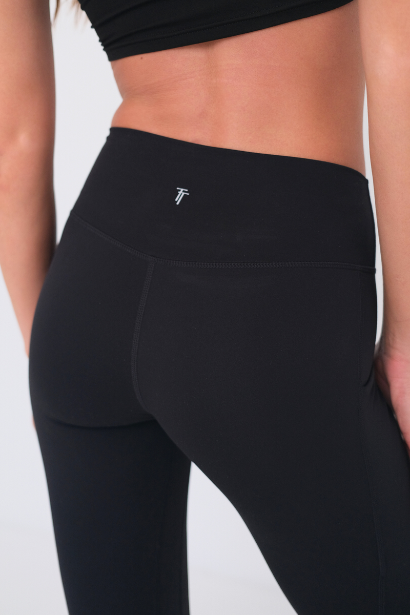 Low Rise Flare Pocket (Tall) Leggings - Black