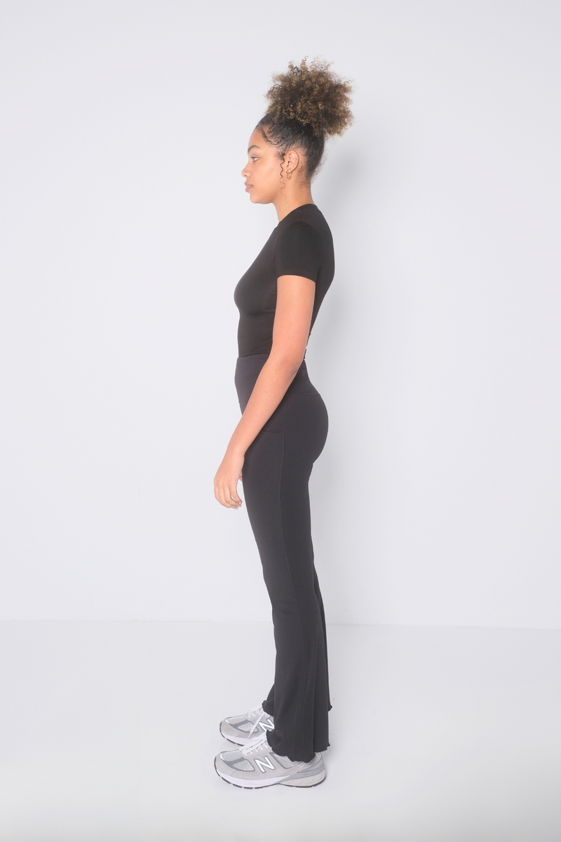 Frill Flare Pocket Leggings - Black