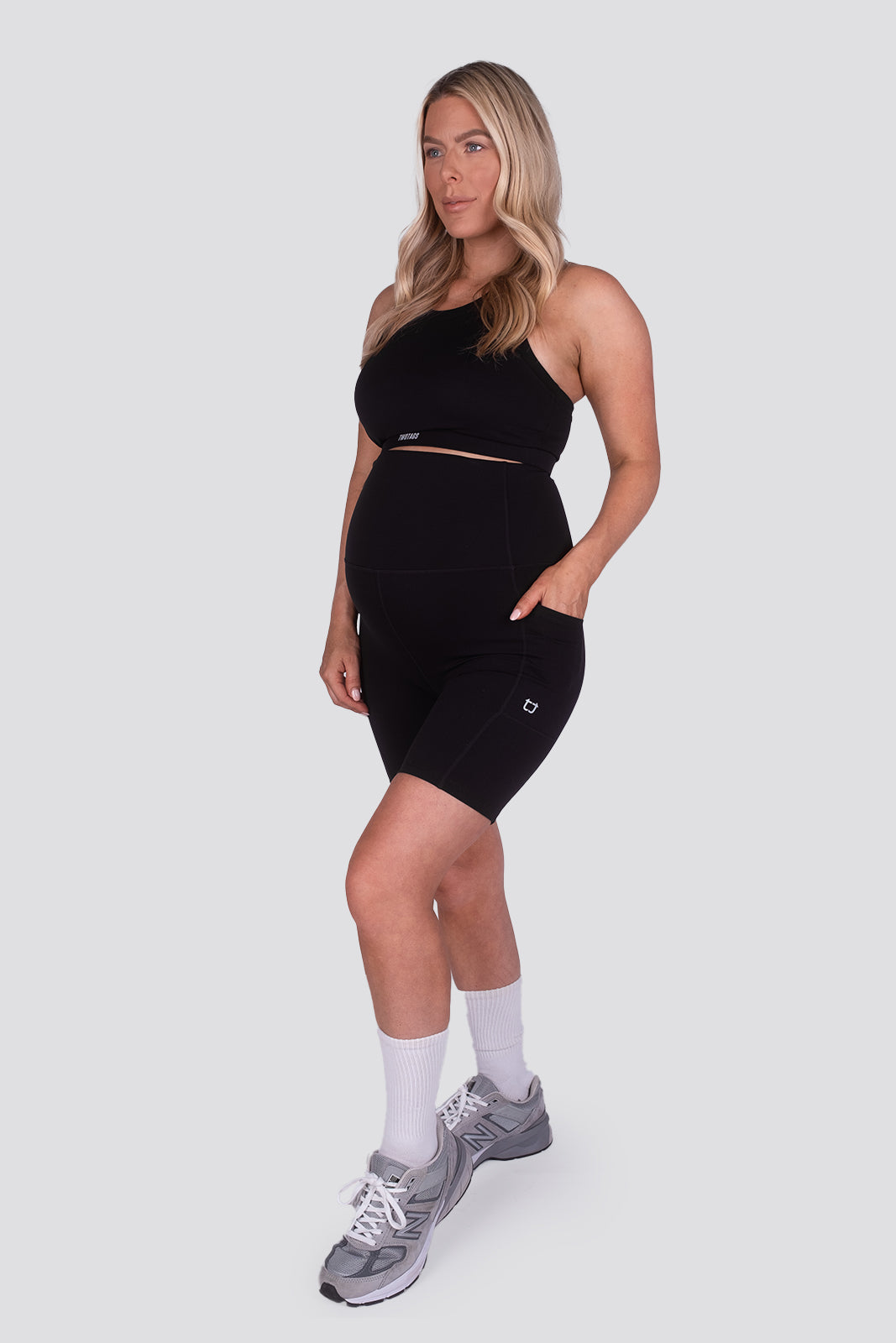 Maternity Signature Biker Shorts - Black