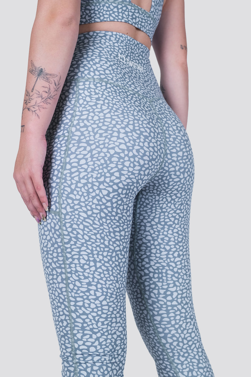 Mirage 7/8 Highwaisted Leggings - Ash Blue
