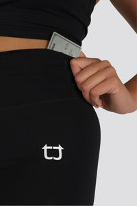 Stellar Capri Highwaisted Leggings - Black